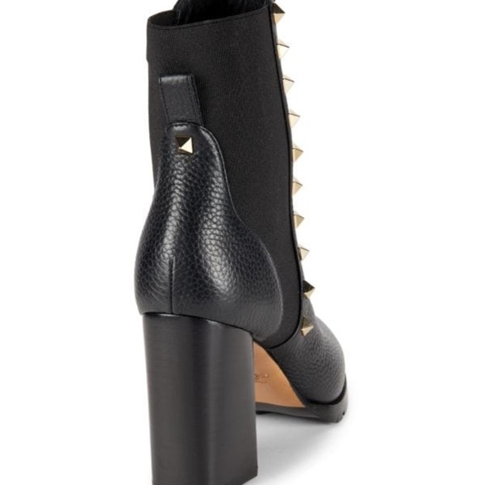 SOLD Brand New Valentino Black and Gold studs womens boots Size US 7 - Picture 4 of 10